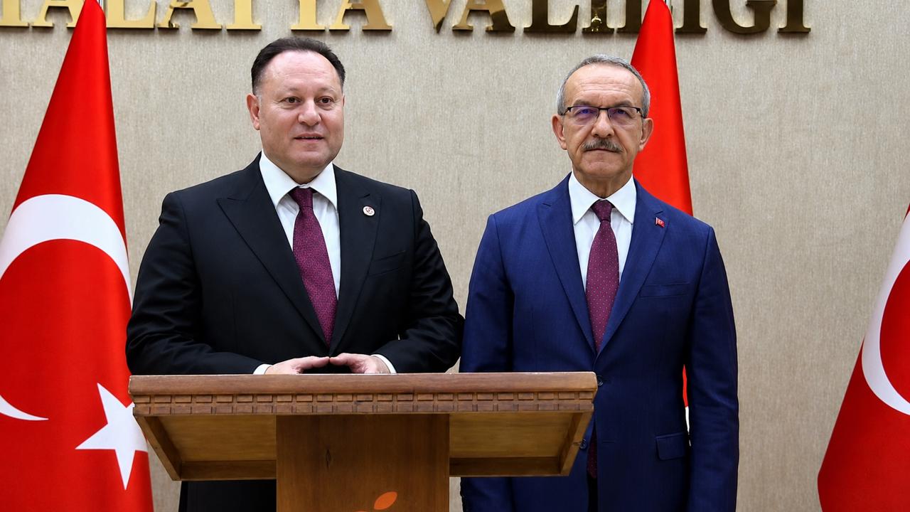 Öztürkler: “KKTC ile Türkiye Cumhuriyeti’nin Sarsılmaz ve Kopmaz Bağları Vardır”
