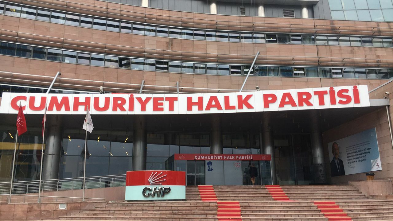 Veli Ağbaba Dahil 9 Milletvekilinin Üyeliği Silindi!
