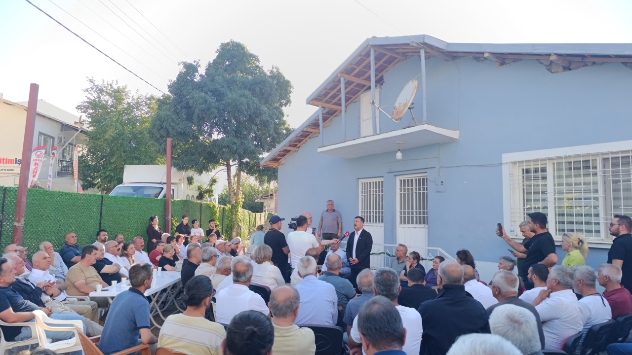Görevden Alınan CHP Yönetimi İrtibat Bürosu Açtı