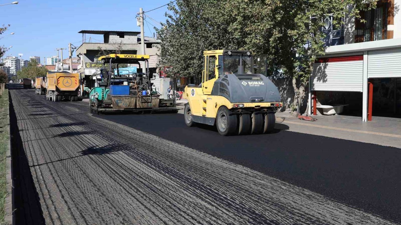Kayapınar’da 17 kilometrelik 8 caddeye asfalt serilecek
