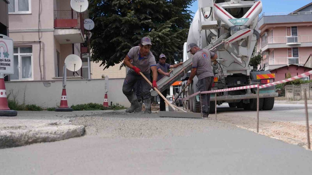 Düzce’de 12 kilometre yeni yol açıldı
