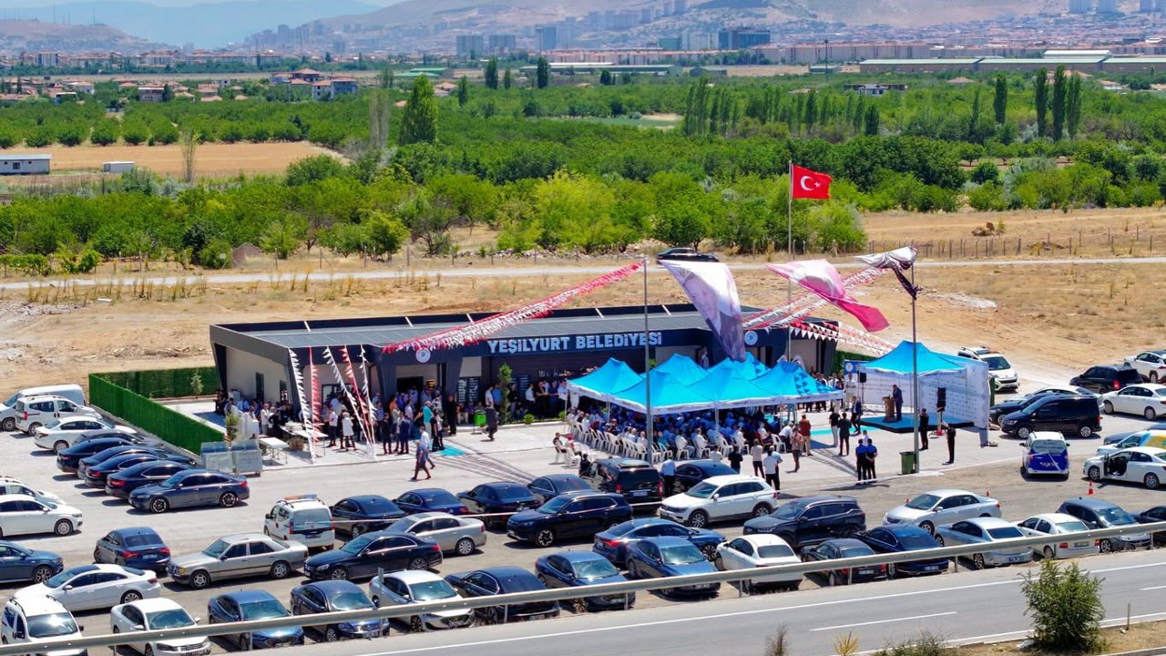 Yeşilyurt’ta Dayanışma Köprüsü: Topsöğüt Taziye Evi Törenle Açıldı