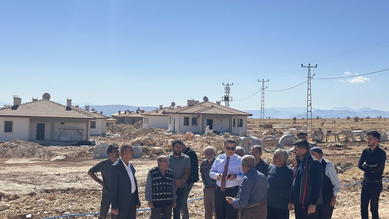 Kaymakam Osman Kurt, Tahtalı Mahallesinde Kırsal Konutları İnceledi