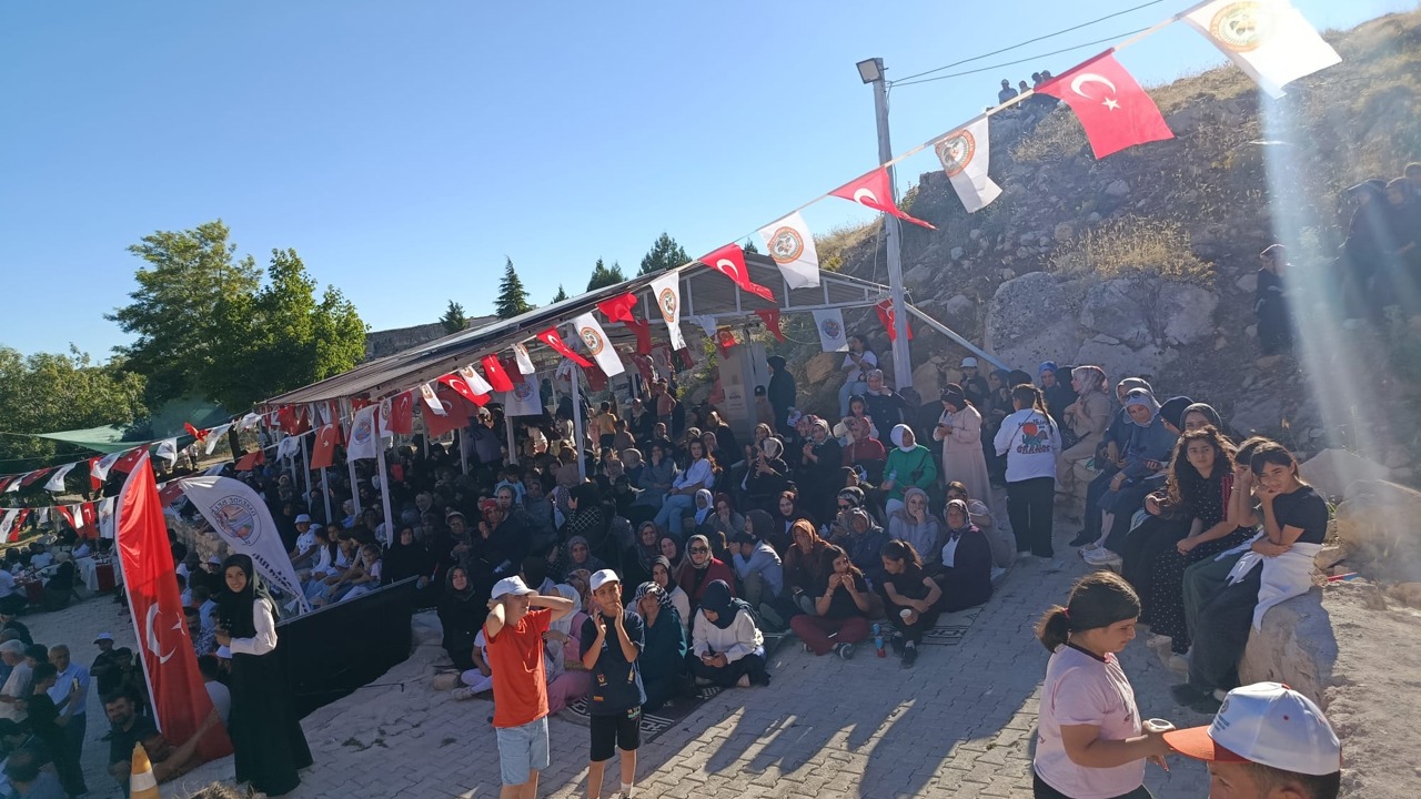 Darende’de Geleneksel Pilav Şenliğine Yoğun İlgi