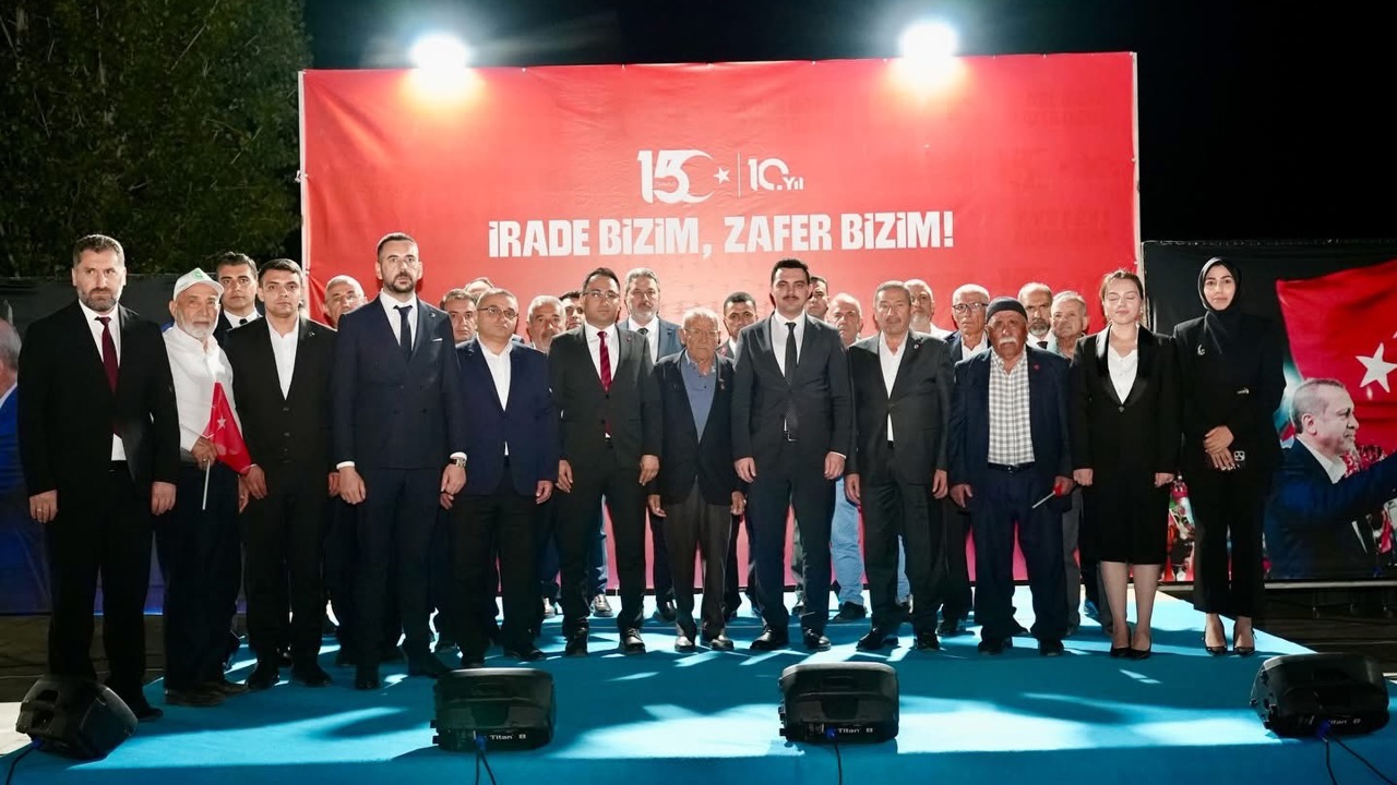 Darende Tek Yürek Oldu