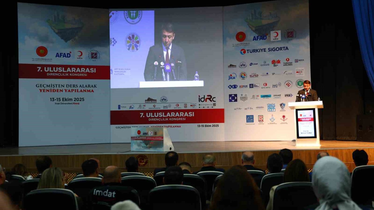 Elazığ Valisi Hatipoğlu: "Afetlere hazırlık, dirençlilik kavramı her geçen gün çok daha büyük bir önem taşıyor"
