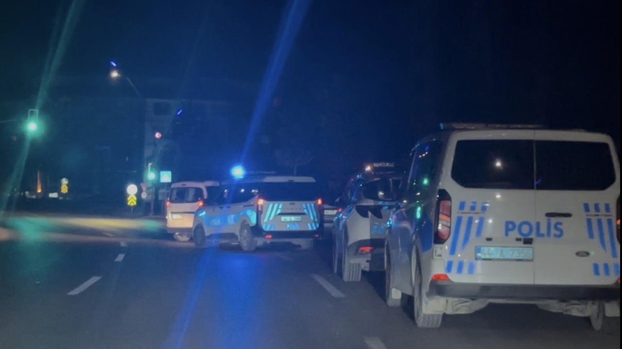 Malatya’da gece yarısı çıkan tartışmanın silahlı kavgaya dönüşmesi sonucu 2 kişi
