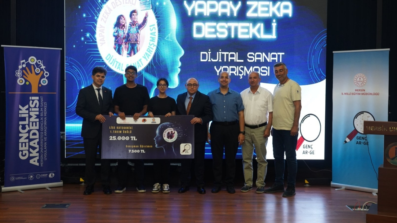 Yapay zeka destekli dijital sanat yarışmasında ödüller sahiplerini buldu