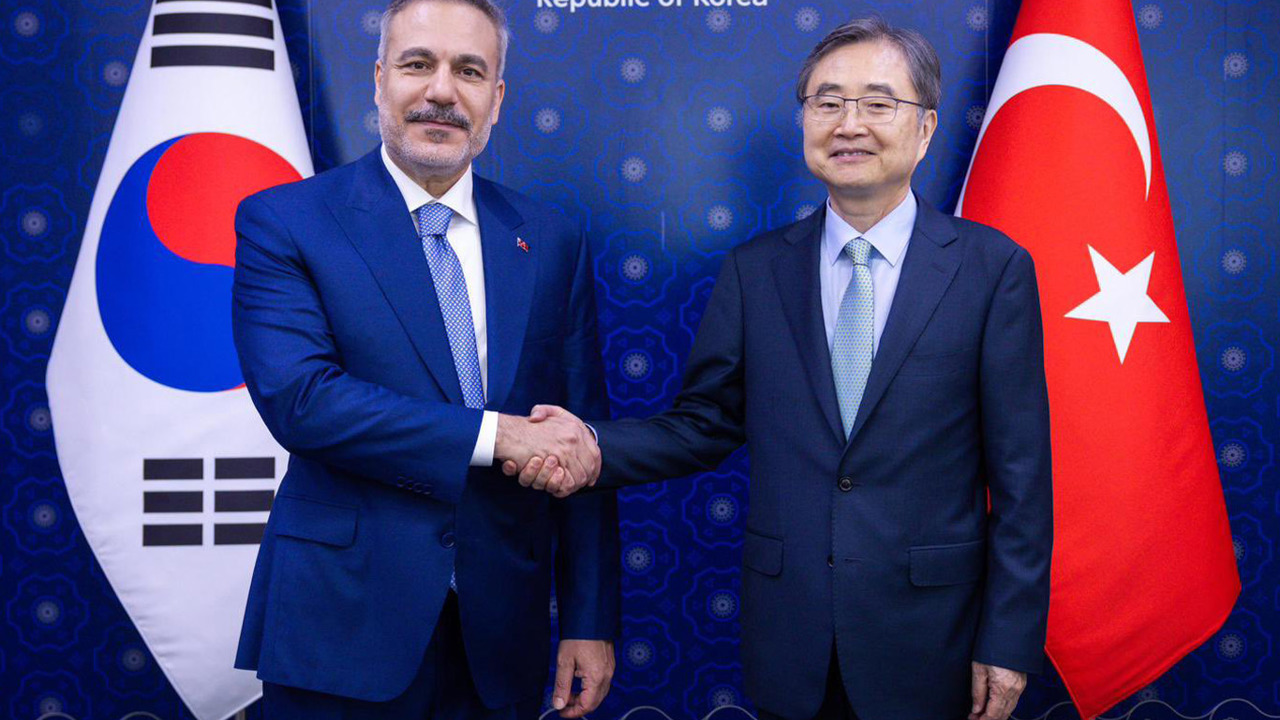 Dışişleri Bakanı Fidan, Güney Kore Dışişleri Bakanı Cho Hyun ile görüştü
