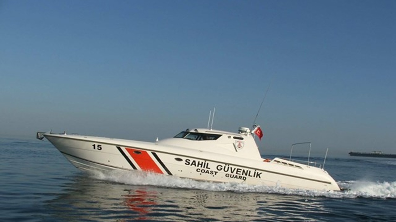 Karadeniz’de balıkçı teknesine saldırı: Bir ölü 4 yaralı