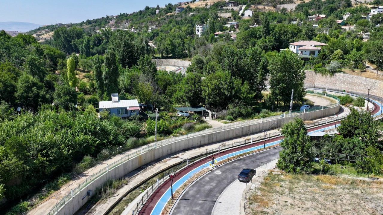 Başkan Geçit: “Beylerderesi Yaşam Vadisi, Yeşilyurt’un Turizm Ve Sosyal Yaşamına Yeni Bir Soluk Getirecek”