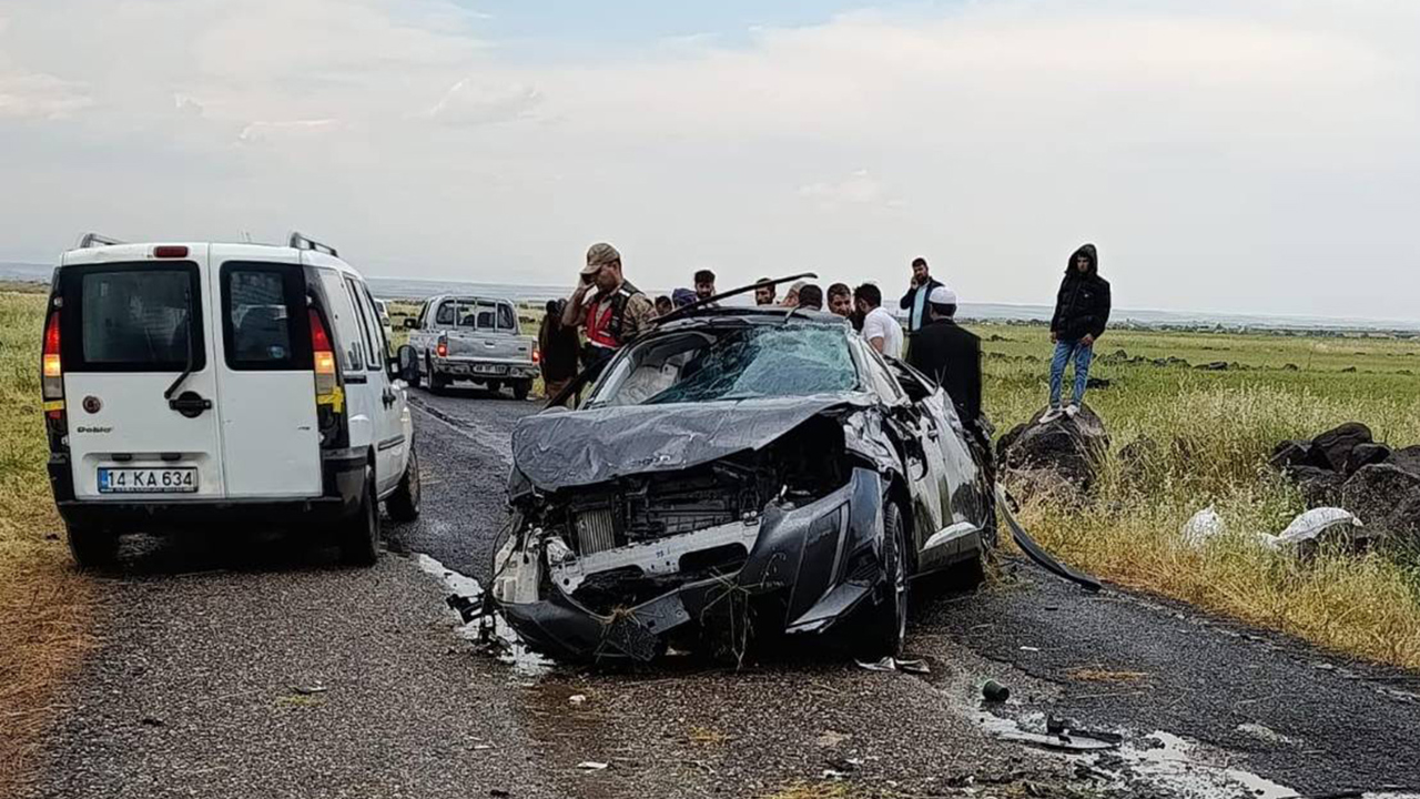 Diyarbakır'da araç takla attı: 3 ölü 3 ağır yaralı