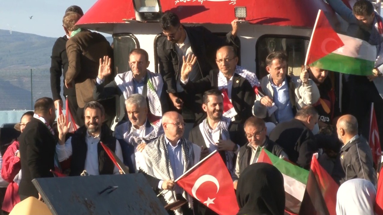 Bursa’da Filistin’e destek için tekneler denize açıldı
