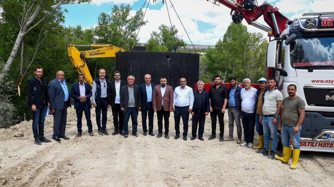 Malatya Su ve Kanalizasyon İdaresi (MASKİ) Genel Müdürü Sinan Çeçen ve beraberin