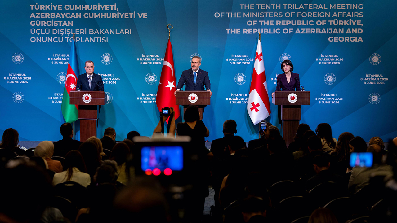 Türkiye-Azerbaycan-Gürcistan arasında İstanbul Bildirgesi imzalandı
