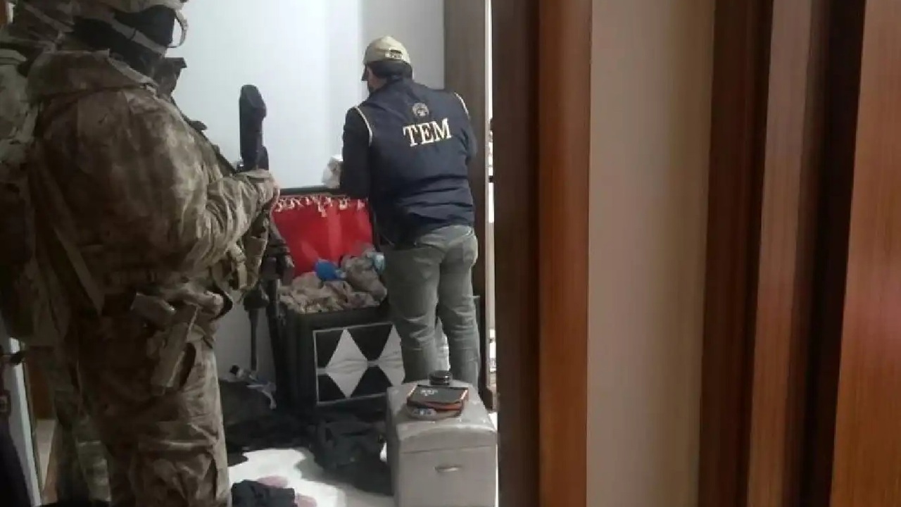 İstanbul’da DAİŞ operasyonunda 13 gözaltı