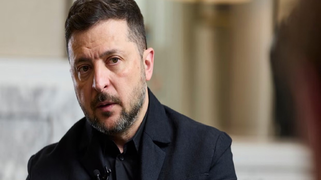 Zelenskiy'den İngiltere'ye bayrak tepkisi: Küçük hatalar büyük dostlukları bozabilir
