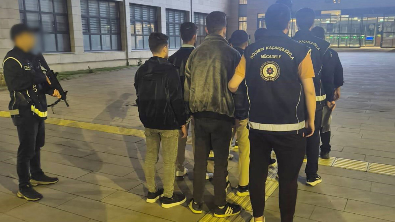 Afyonkarahisar’da göçmen kaçakçılığı operasyonu: Bir organizatör yakalandı