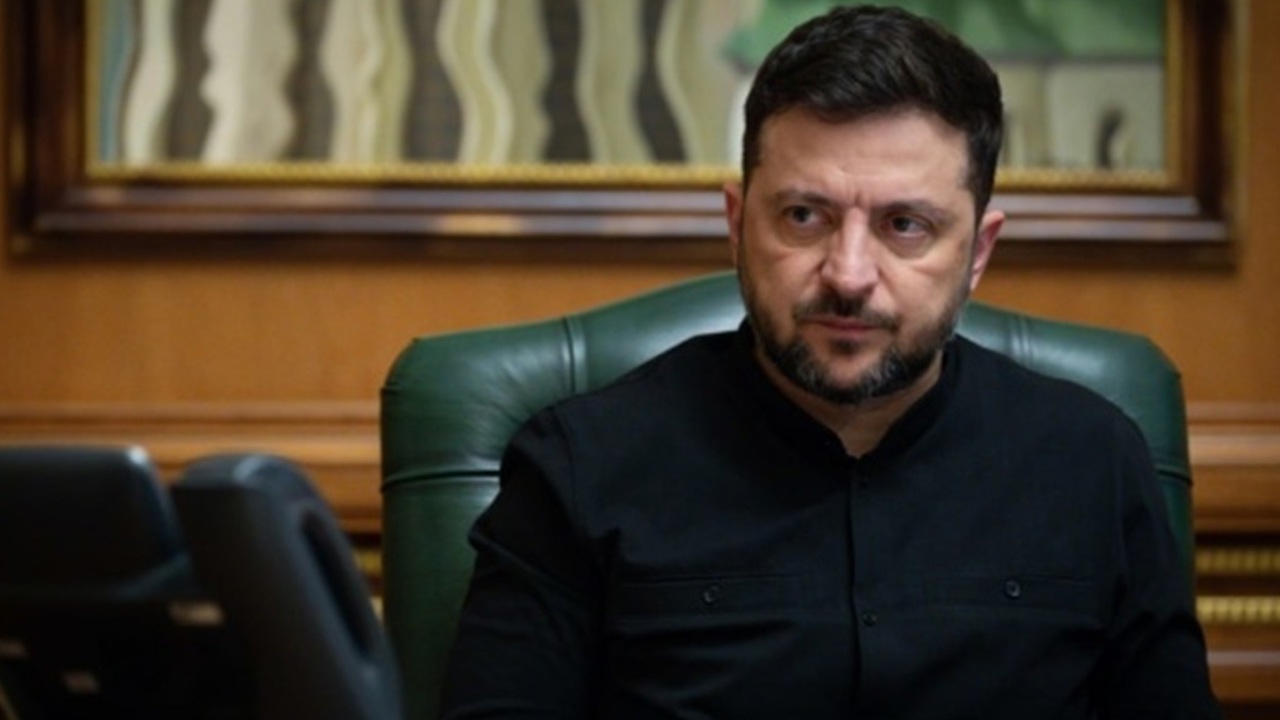 Zelenskiy, Kral Charles'ı Kiev'e çağırdı