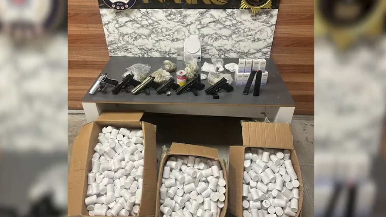 İstanbul'da narkotik operasyon: Çok sayıda uyuşturucu ve silah ele geçirildi