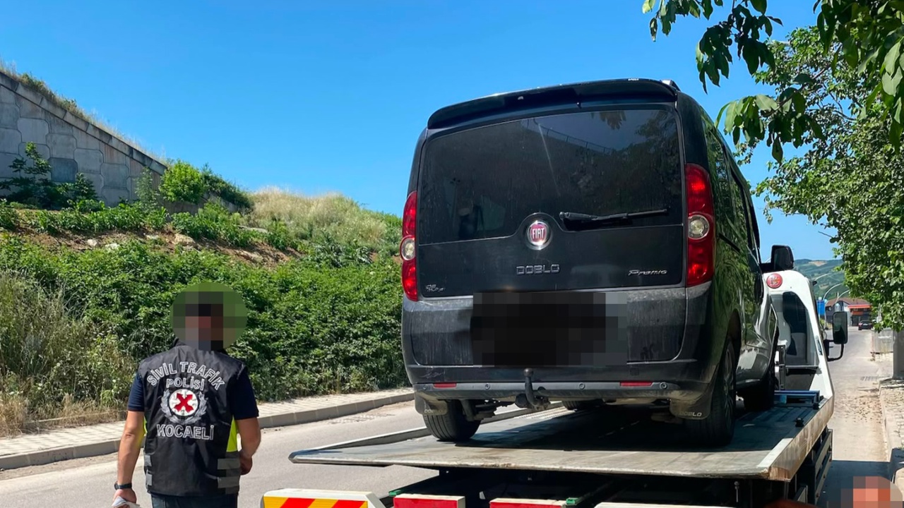 Kocaeli'de korsan taşımacılık yapan sürücüye 100 bin lira ceza