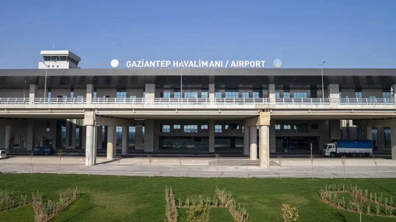 Gaziantep Havalimanı'nda yolcu ve uçak trafiğinde artış