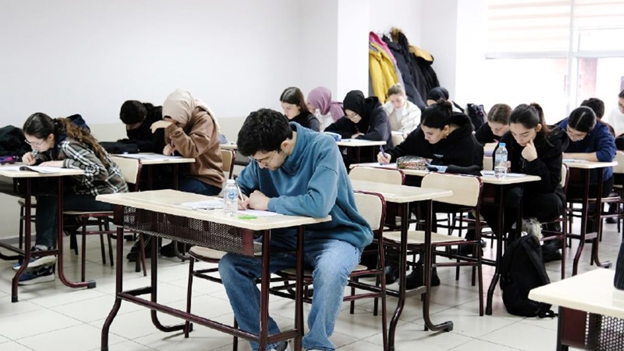LGS ve YKS öncesi ailelere kritik uyarı: Sınav bir felaket değil, hayatın bir basamağıdır