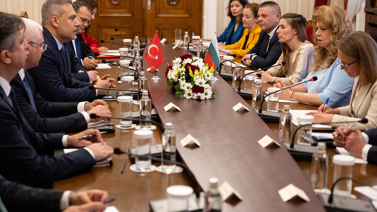 Bakan Fidan, Bulgaristan Cumhurbaşkanı Yotova tarafından kabul edildi