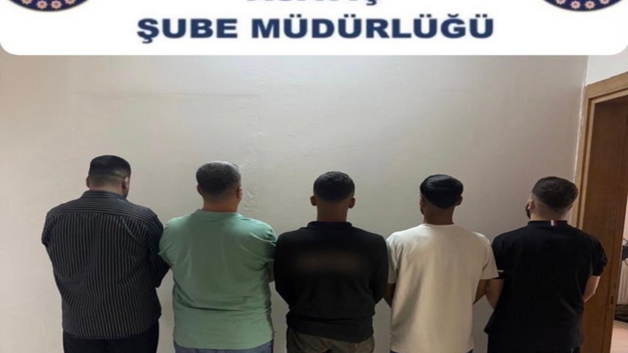 Gaziantep’te ruhsatsız silah operasyonu: 5 şüpheli yakalandı