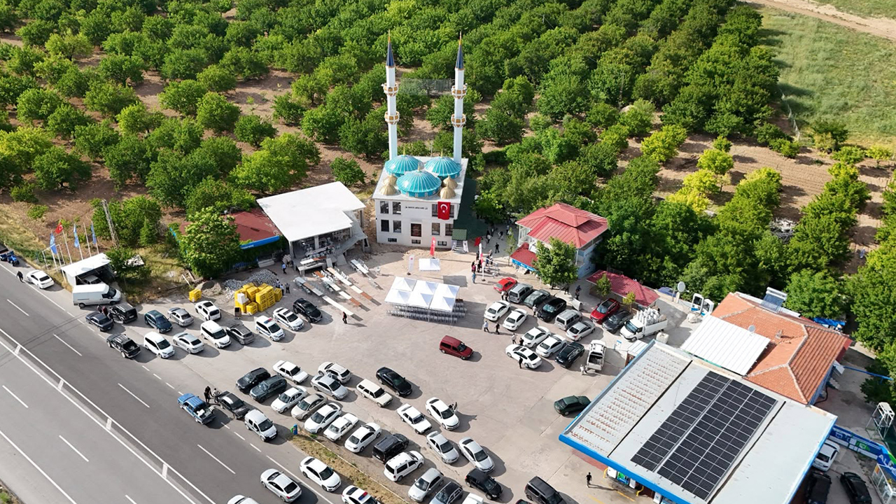 Akçadağ Mescid-i Aksa Camii ibadete açıldı