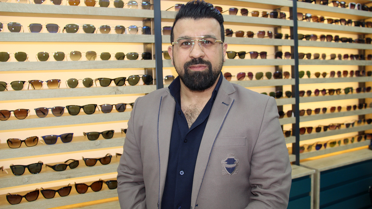 Uzmanından güneş gözlüğü uyarısı: Her koyu cam koruma sağlamıyor