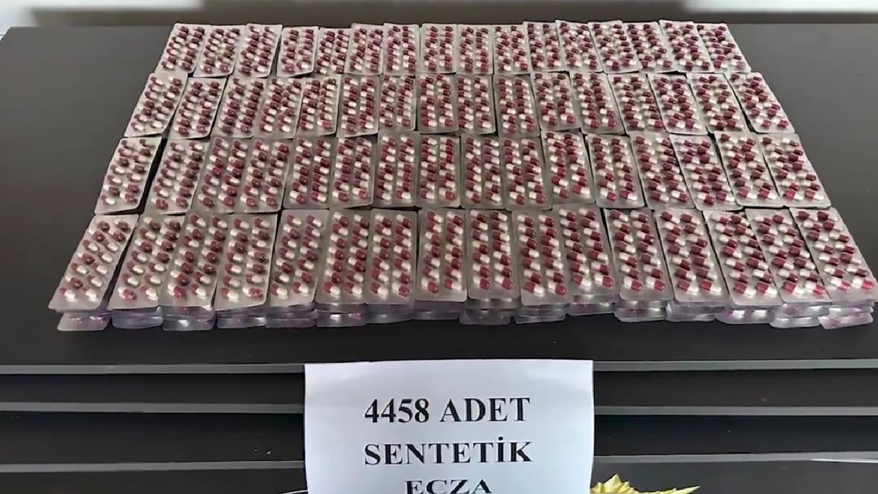 Kayseri'de 4 bin 458 uyuşturucu hap ele geçirildi: 3 tutuklama