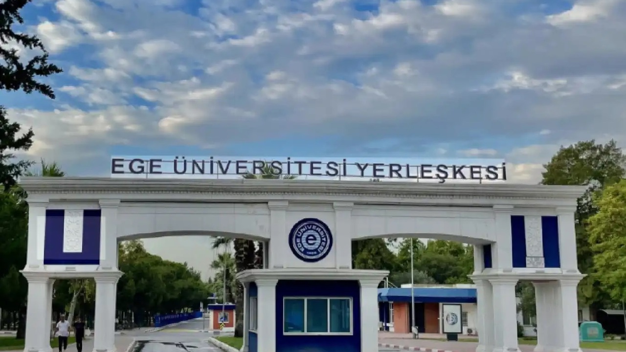 Ege Üniversitesi'nde yolsuzluk soruşturması: 27 kişi tutuklandı