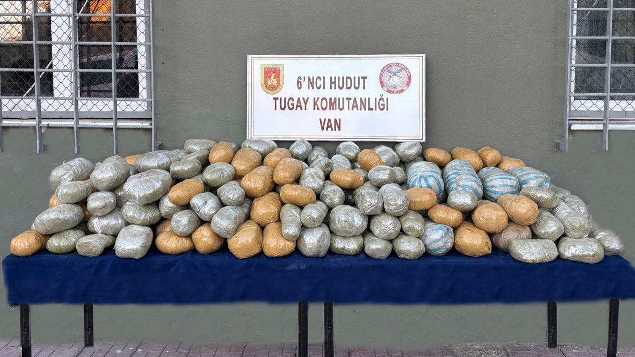 Van sınır hattında 290 kilogramdan fazla uyuşturucu ele geçirildi