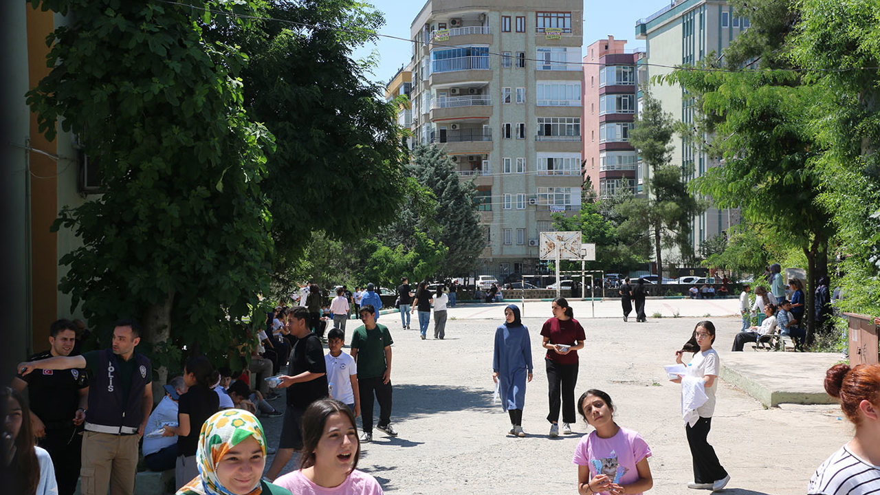 Şanlıurfa’da LGS sorunsuz tamamlandı: 24 bin 766 öğrenci sınava girdi