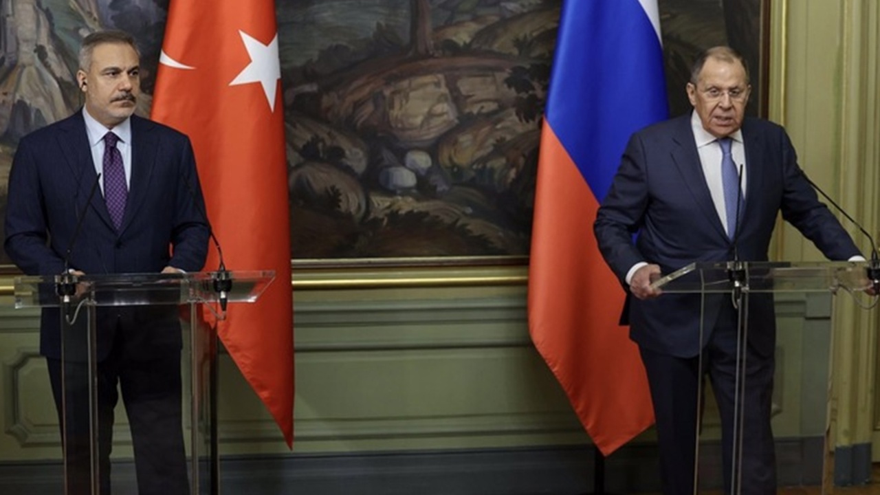 Lavrov: Türkiye ile her düzeyde yoğun bir diyalog var