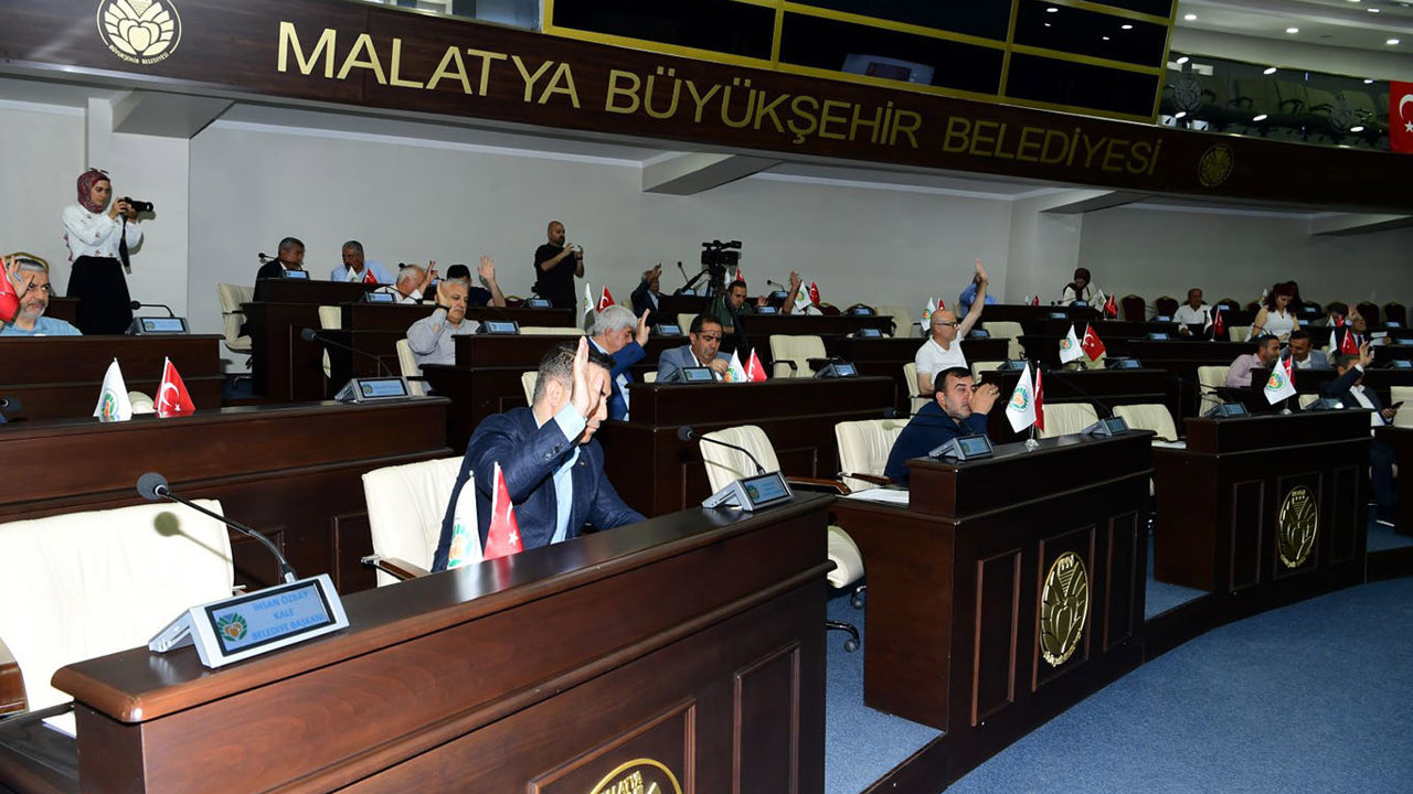 Malatya Büyükşehir Belediye meclisi haziran ayı toplantıları sona erdi