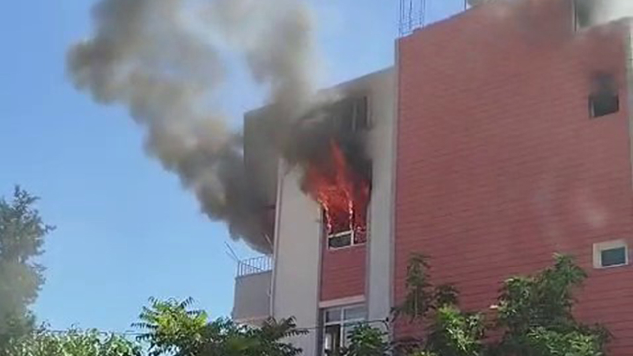 Adıyaman'da apartman dairesinde yangın