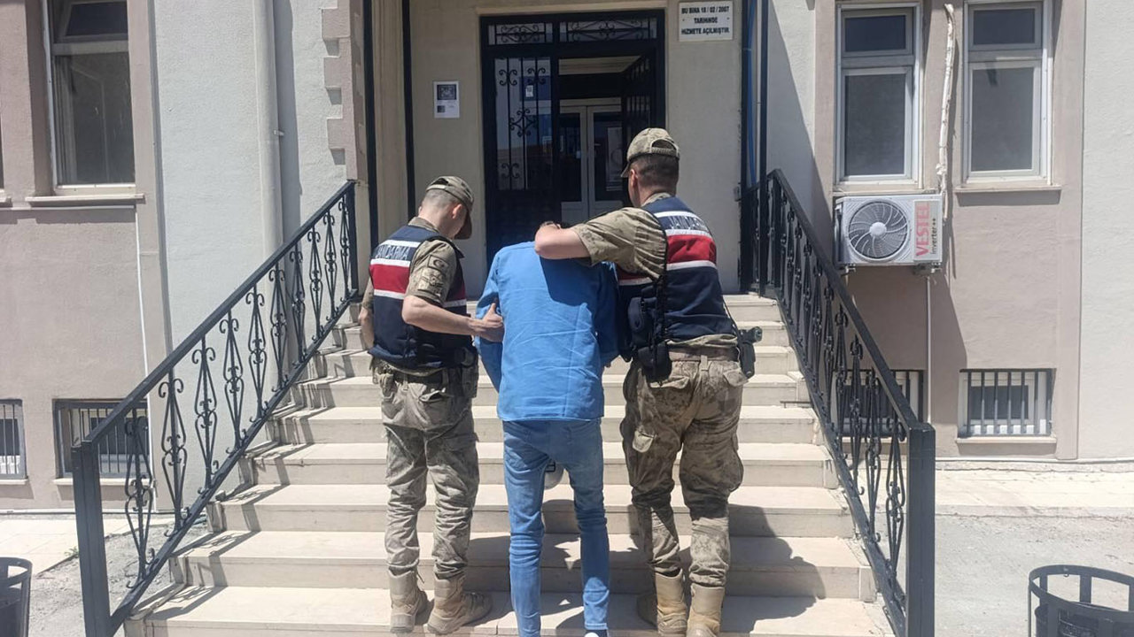 Şanlıurfa’da kesinleşmiş hapis cezası bulunan 2 hükümlü yakalandı