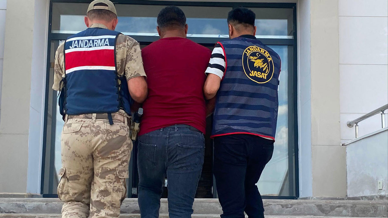 Şanlıurfa’da yağma suçundan aranan hükümlü yakalandı