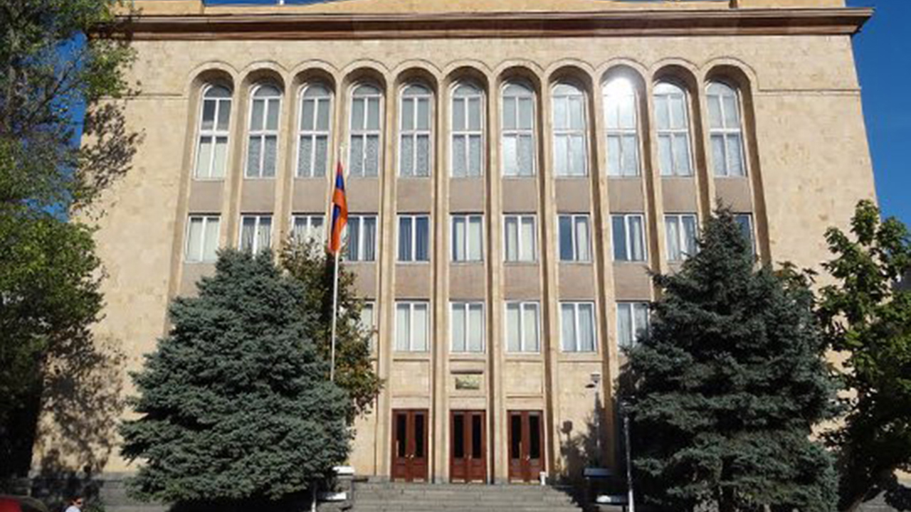 Ermenistan’da seçim krizi: Partiler iptal başvurusunda bulundu
