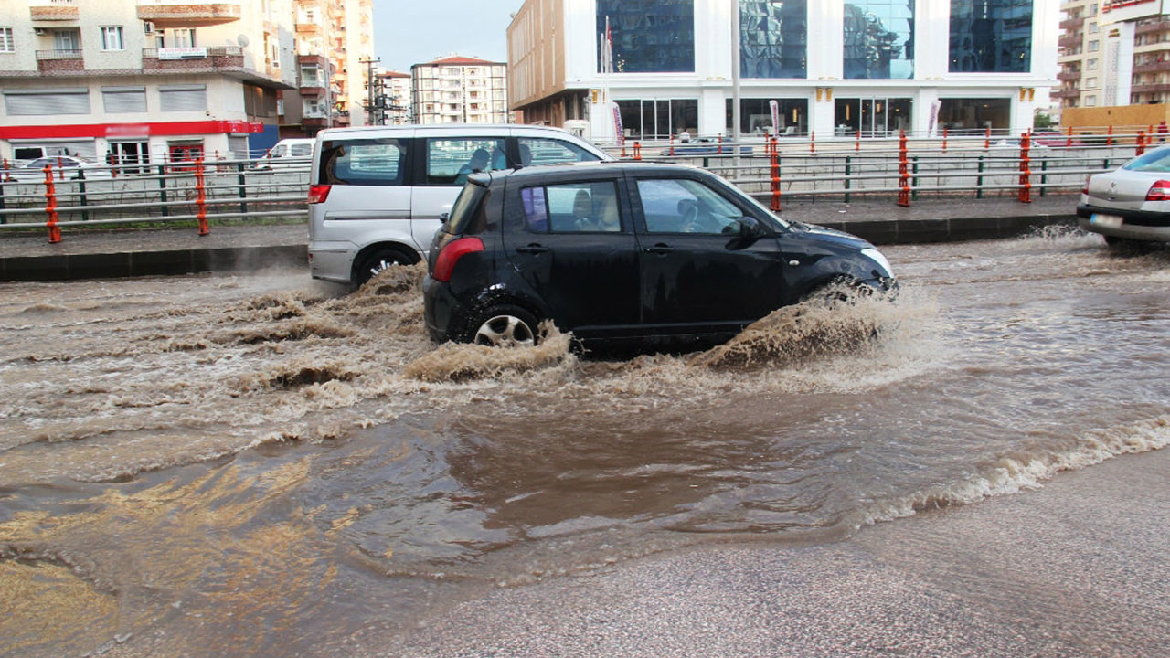 Meteoroloji'den kuvvetli yağış ve toz taşınımı uyarısı