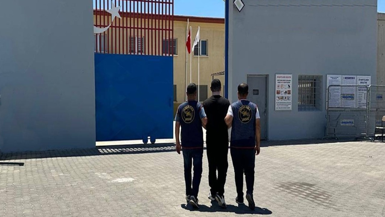 Gaziantep'te 20 yıl kesinleşmiş hapis cezasıyla aranan şahıs yakalandı