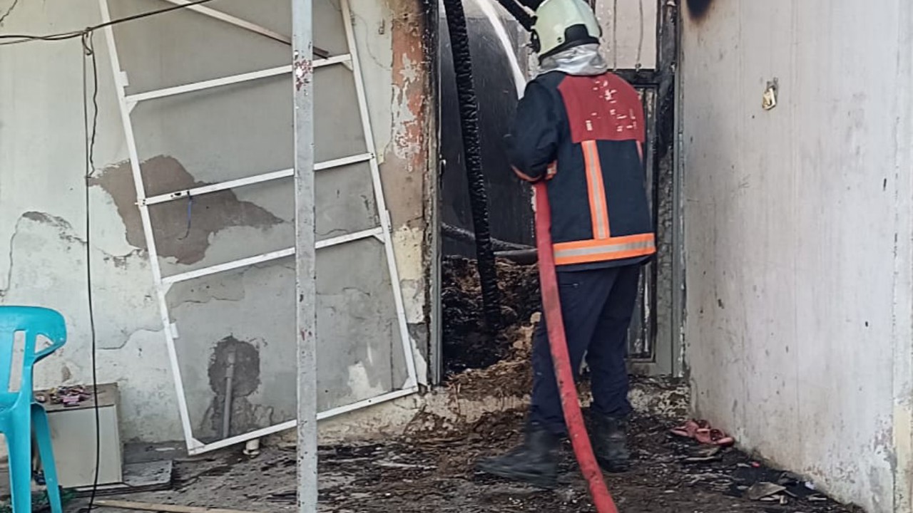 Mardin'de ev yangınında 7 yaşındaki kız çocuğu hayatını kaybetti