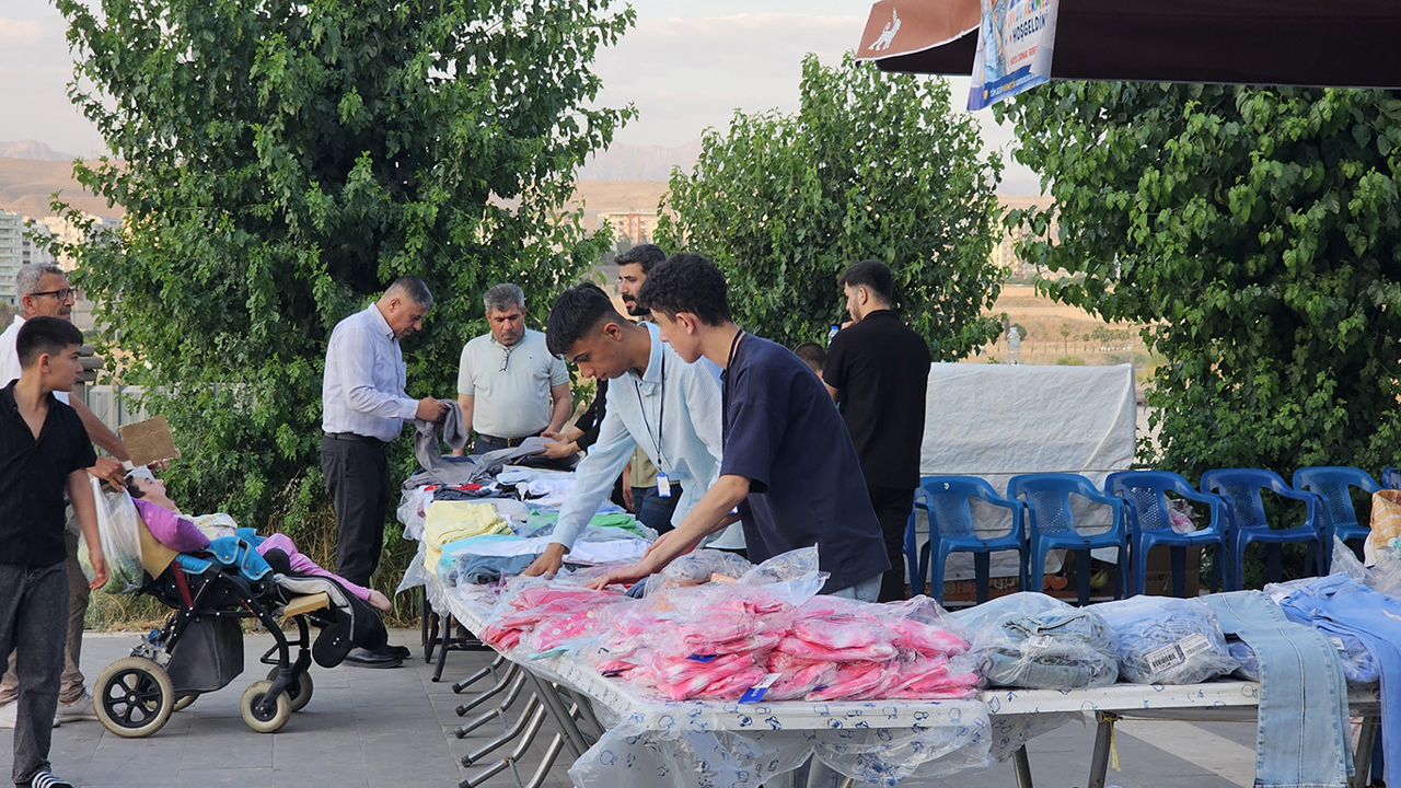Cizre'de SMA hastası Mehmet bebek için yardım çadırı kuruldu