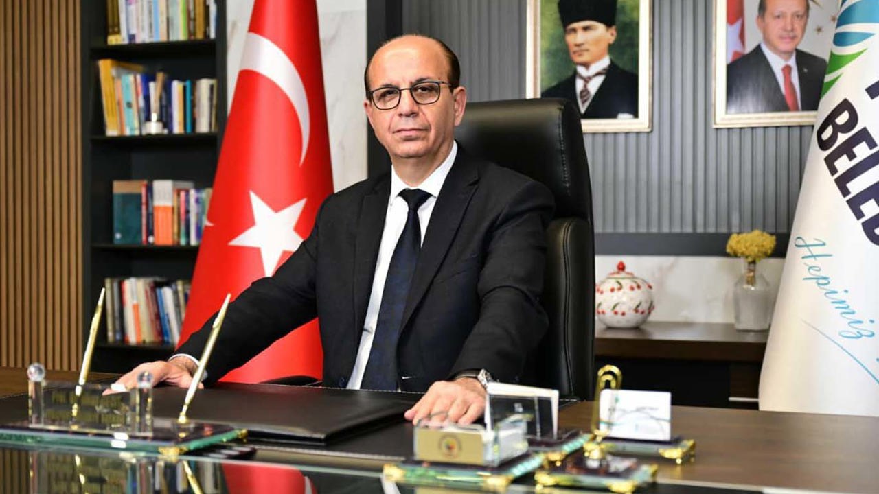 Yeşilyurt Belediye Başkanı Geçit: Babalarımız fedakârlığın temsilcisidir