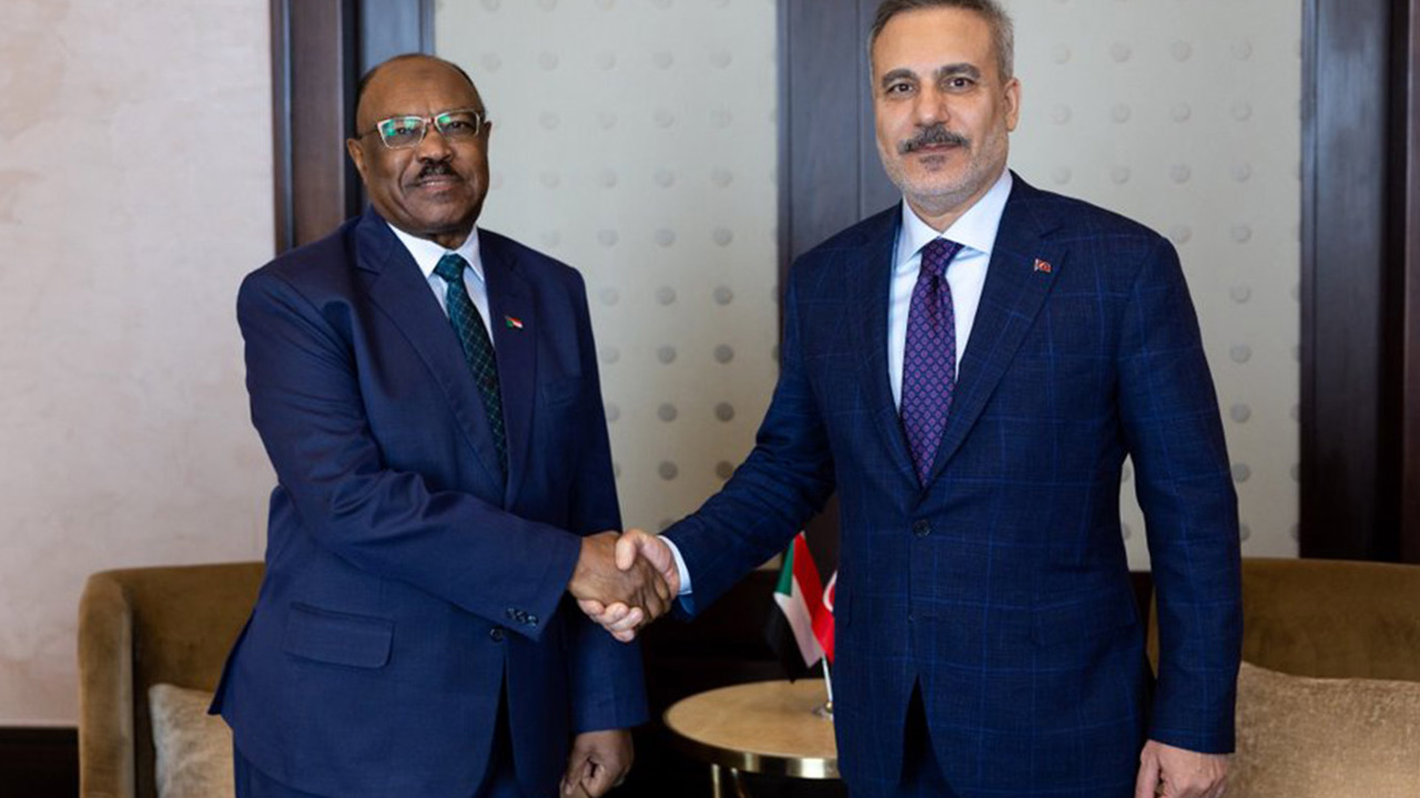Dışişleri Bakanı Fidan, Sudan Dışişleri Bakanı Salem ile görüştü