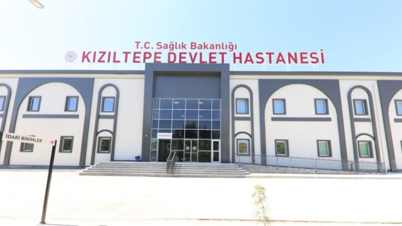 Mardin’de 3’üncü kattan düşen 2 yaşındaki çocuk ağır yaralandı