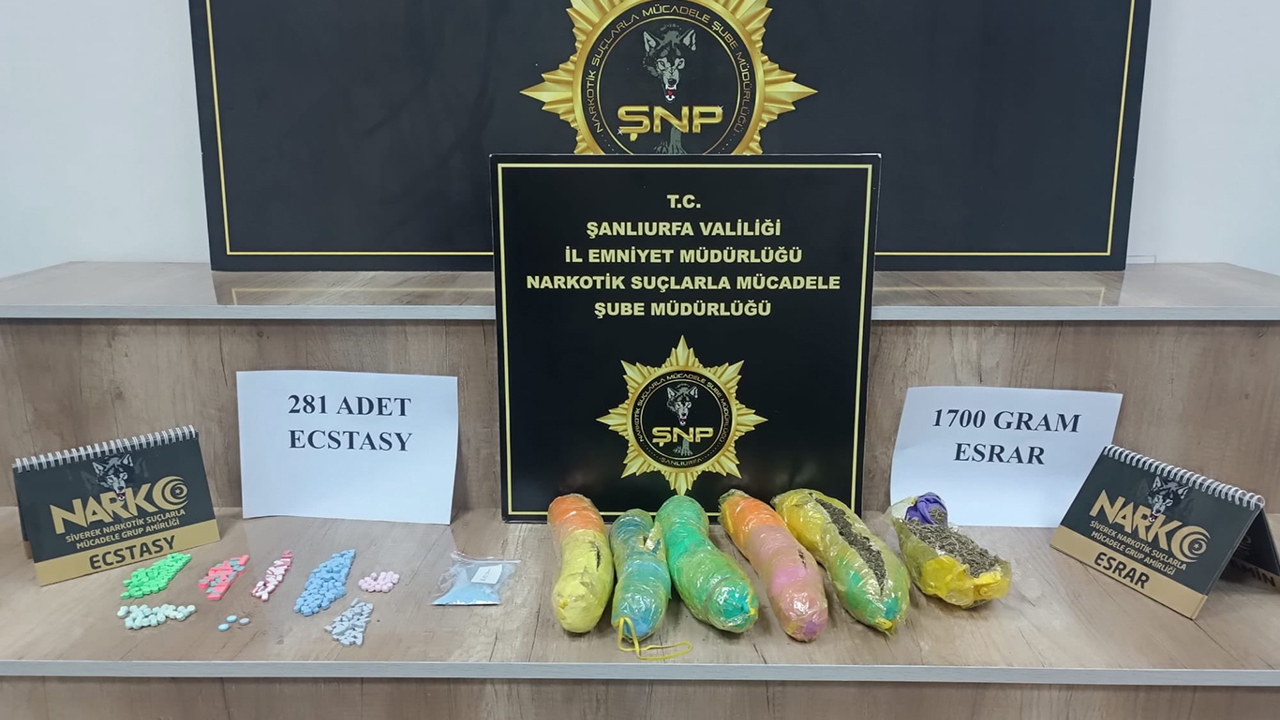 Şanlıurfa'da otomobilde uyuşturucu ele geçirildi: 2 tutuklama