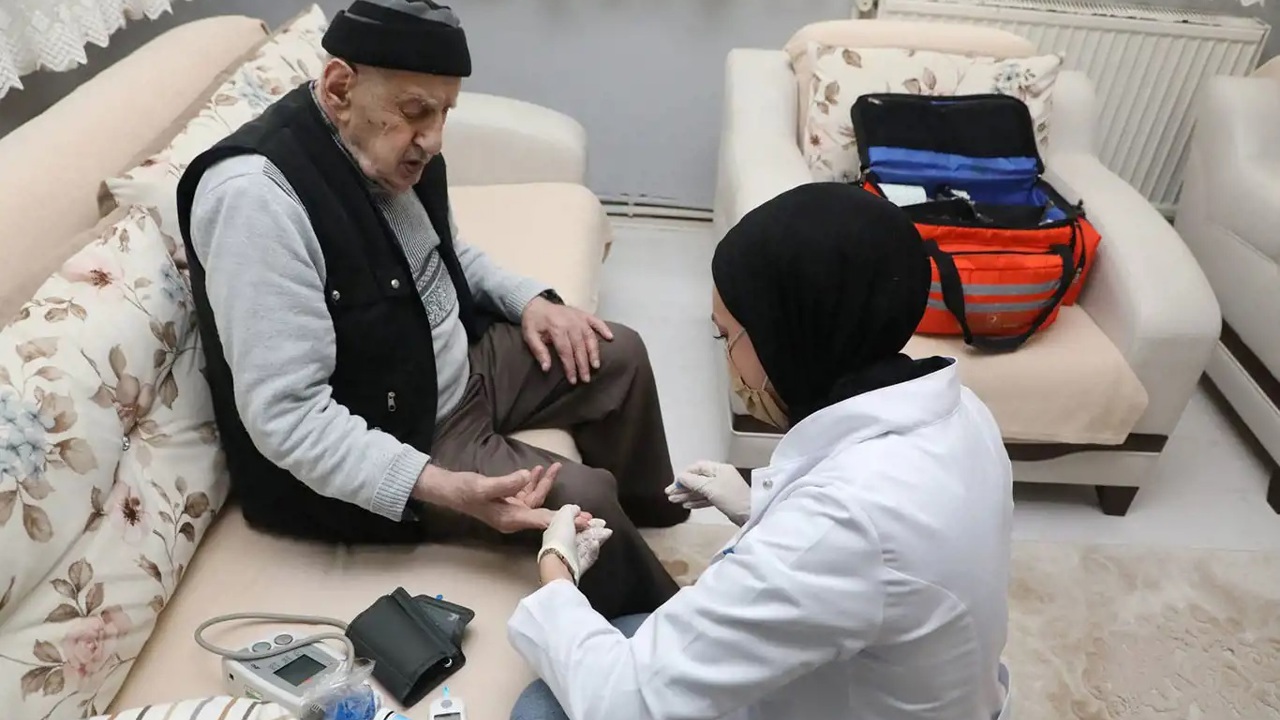 Evde sağlık hizmetlerinde yeni dönem başladı